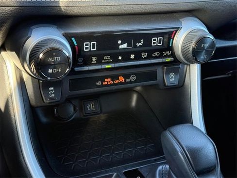 Used 2024 Toyota RAV4 XLE image 18
