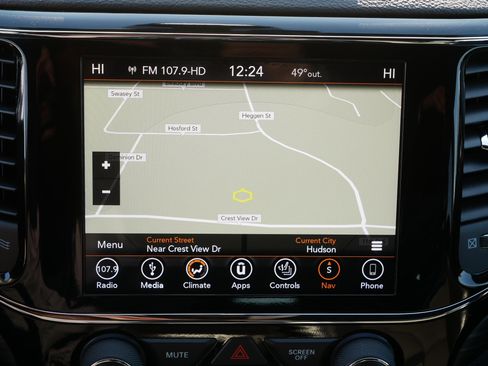 Used 2019 Jeep Grand Cherokee Altitude image 30