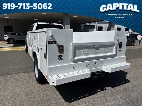 New 2026 Ford F450 XL w/ XL Chrome Package AWD/4WD image 8