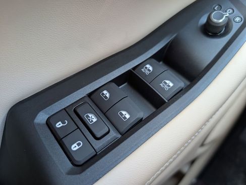 New 2026 Jeep Grand Cherokee Limited AWD/4WD image 39