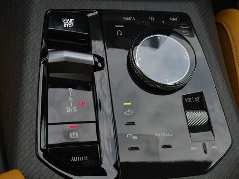 New 2026 BMW X3 xDrive30 w/ Premium Package AWD/4WD image 28