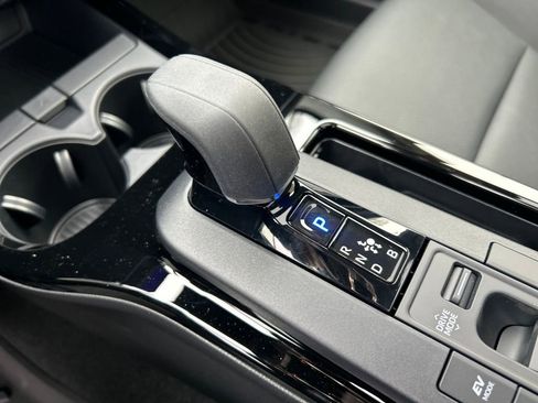 New 2026 Toyota Prius AWD image 16