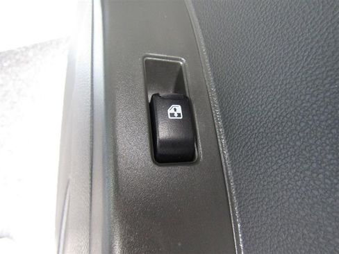 Used 2015 Chevrolet Spark LT image 32