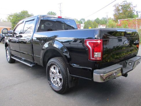 Used 2017 Ford F150 XLT w/ Equipment Group 302A Luxury image 4