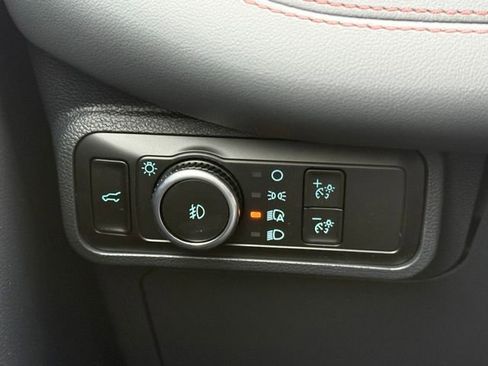 New 2026 Ford Explorer Active image 24