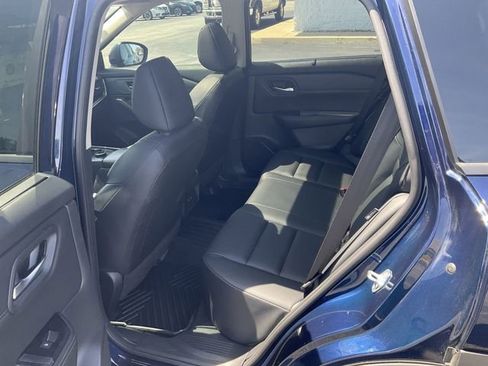 Certified 2024 Nissan Rogue SV w/ SV Premium Package AWD/4WD image 13