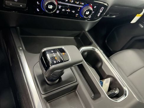New 2026 Chevrolet Silverado 1500 LTZ w/ Technology Package AWD/4WD image 18
