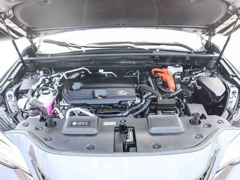 Certified 2025 Lexus NX 450h+ AWD w/ Accessory Package (Z2) image 33