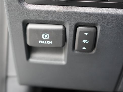 Used 2021 Ford F150 Lariat w/ Equipment Group 501A Mid image 46