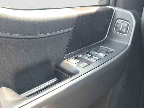 Used 2021 Ford F150 Lariat AWD/4WD image 11