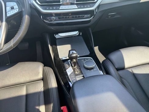 Used 2022 BMW X4 xDrive30i w/ Parking Assistance Package AWD/4WD image 16