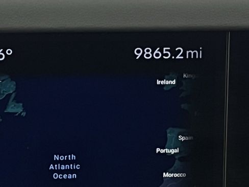 Used 2024 Lincoln Nautilus Reserve w/ Jet Appearance Package (87T) image 15