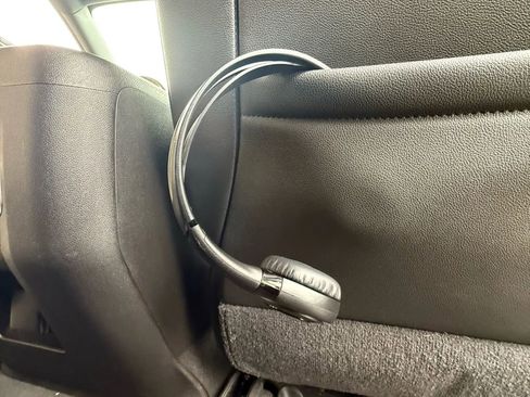 Used 2021 GMC Yukon AT4 w/ AT4 Premium Package image 52