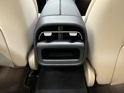 New 2026 Mercedes-Benz E 350 Sedan image 14