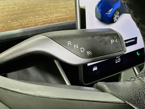 Used 2020 Tesla Model Y Long Range AWD/4WD image 24