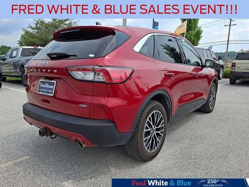 Certified 2022 Ford Escape SEL FWD image 10