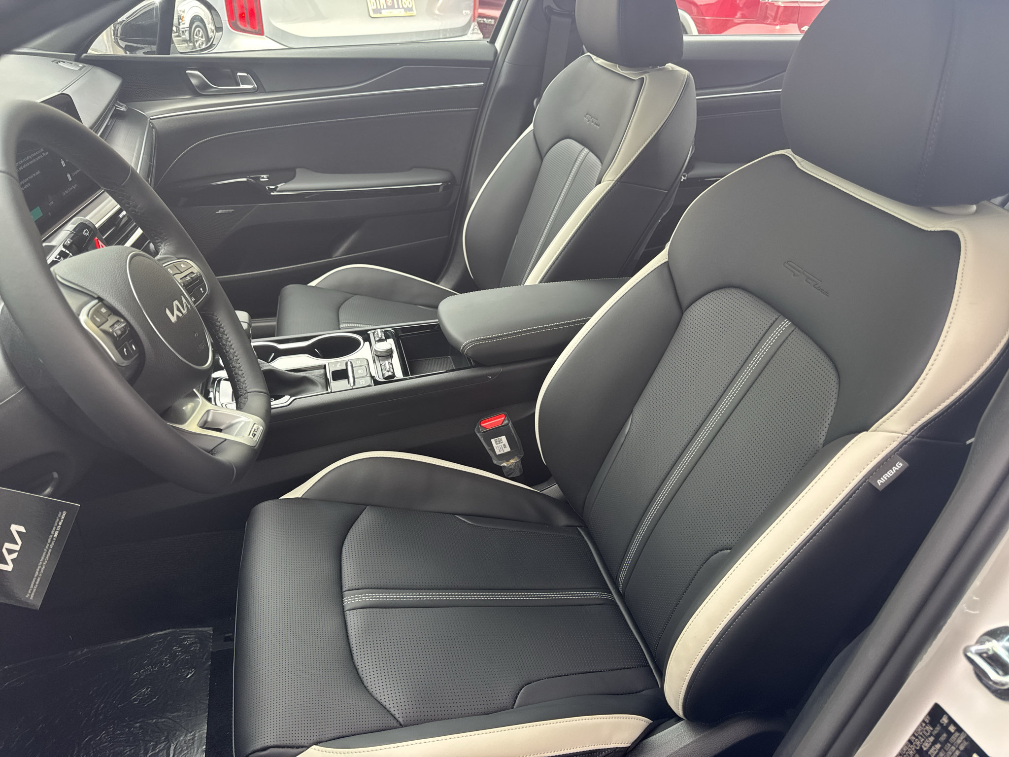 New 2027 Kia K5 GT-Line w/ GT-Line Premium Package FWD image 9