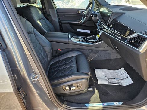 New 2026 BMW X5 xDrive40i w/ M Sport Package image 25