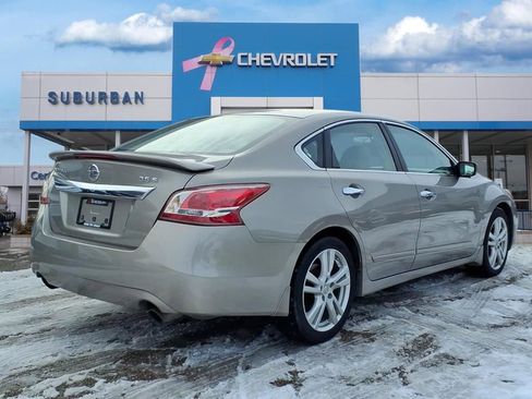 Used 2013 Nissan Altima 3.5 S image 4