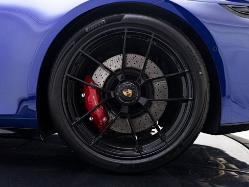 Used 2026 Porsche 911 Carrera GTS image 31