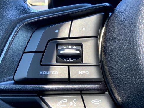 Used 2022 Subaru Crosstrek 2.5i Sport w/ Moonroof Package AWD/4WD image 20