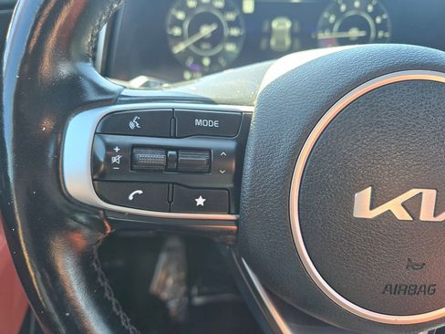 Used 2023 Kia Sportage SX AWD/4WD image 19