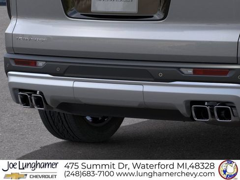 New 2027 Chevrolet Traverse LT w/ Driver Confidence Package FWD image 16