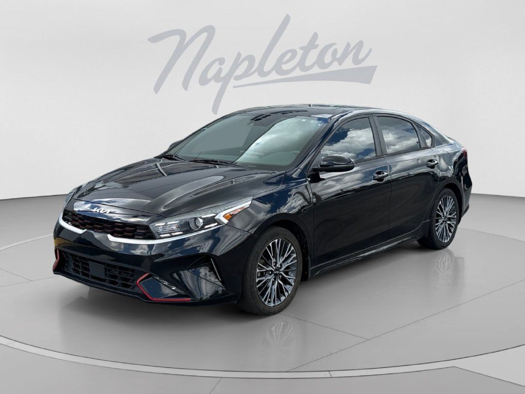 Used 2023 Kia Forte GT-Line w/ GT-Line Premium Package FWD image 1