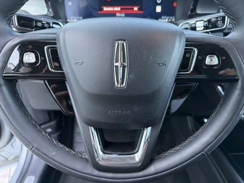 Used 2024 Lincoln Corsair FWD image 28