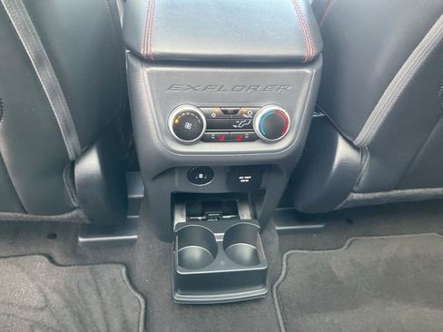 Used 2025 Ford Explorer ST image 24