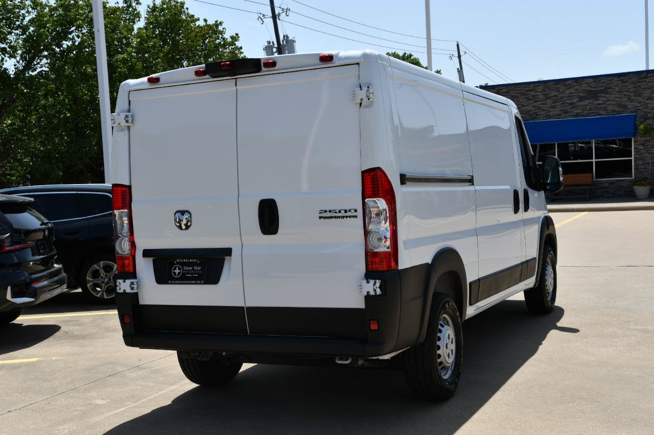 Used 2026 RAM ProMaster 2500 w/ Convenience Group FWD image 7