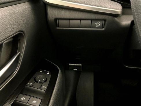 Used 2026 Nissan Kicks SV w/ SV Premium Package FWD image 14