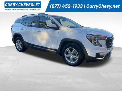 Used 2022 GMC Terrain SLE w/ Driver Convenience Package