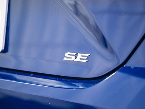 New 2026 Toyota Camry SE FWD image 7