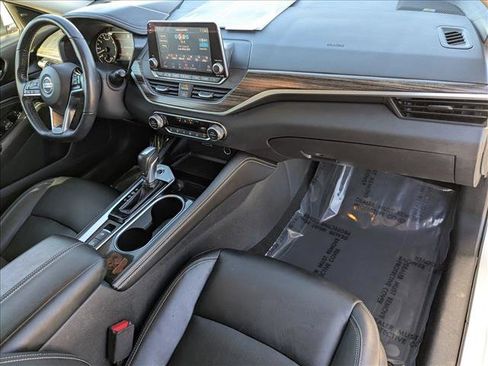 Used 2020 Nissan Altima 2.0 Platinum image 21