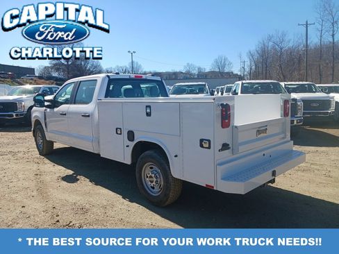 New 2026 Ford F250 XL w/ XL Chrome Package RWD image 3
