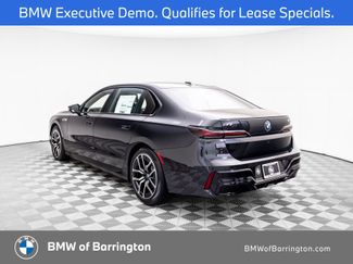 New 2025 BMW i7 M70 video 3