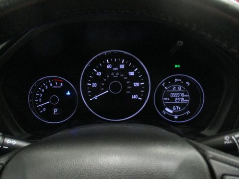 Used 2021 Honda HR-V Sport image 17