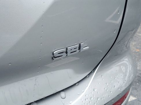 Used 2023 Mitsubishi Outlander SEL image 8