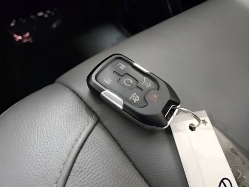 Used 2018 Chevrolet Tahoe LT w/ Luxury Package image 36