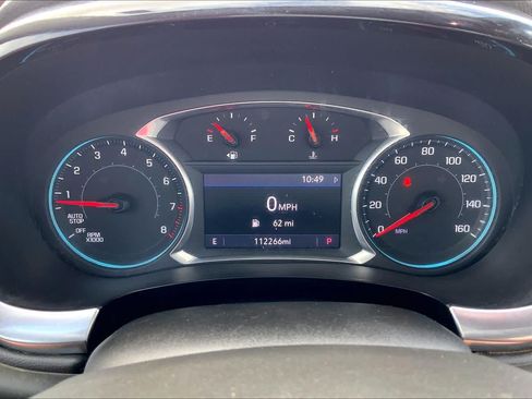 Used 2021 Chevrolet Traverse LT FWD image 26