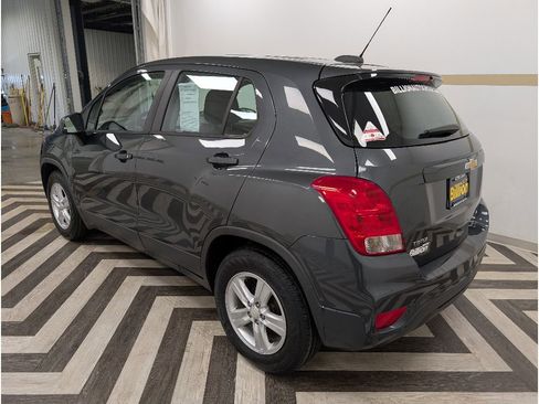 Used 2019 Chevrolet Trax LS image 22