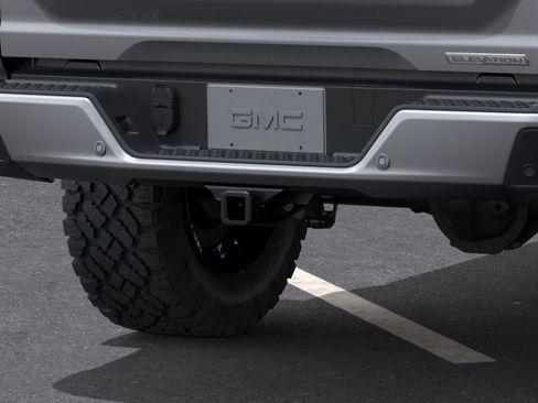 New 2026 GMC Canyon Elevation w/ Convenience Package RWD image 14
