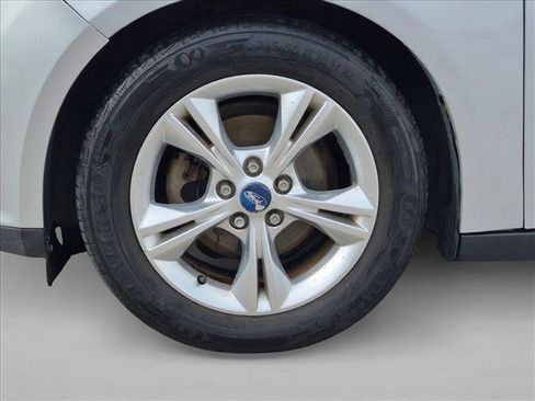 Used 2013 Ford Focus SE FWD image 10