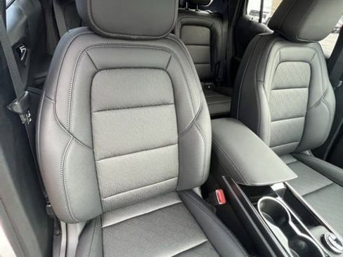 New 2026 Chevrolet Equinox LT w/ Convenience Package II image 27