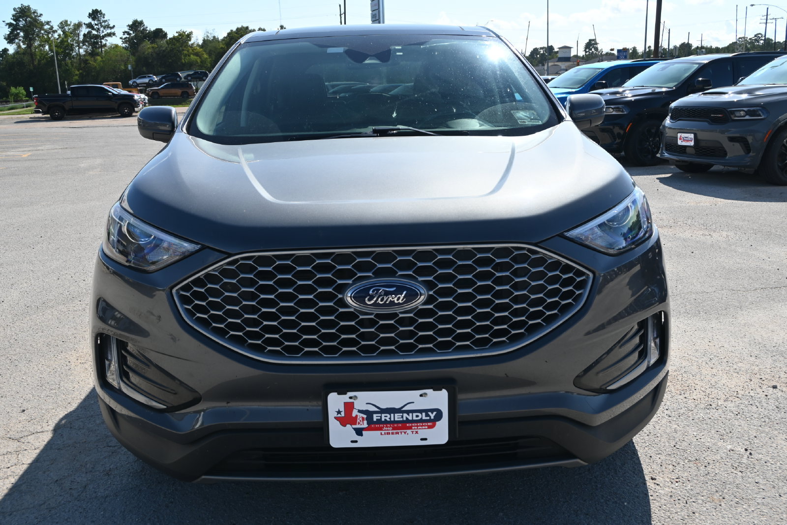 Used 2023 Ford Edge SEL w/ Convenience Package AWD/4WD image 6