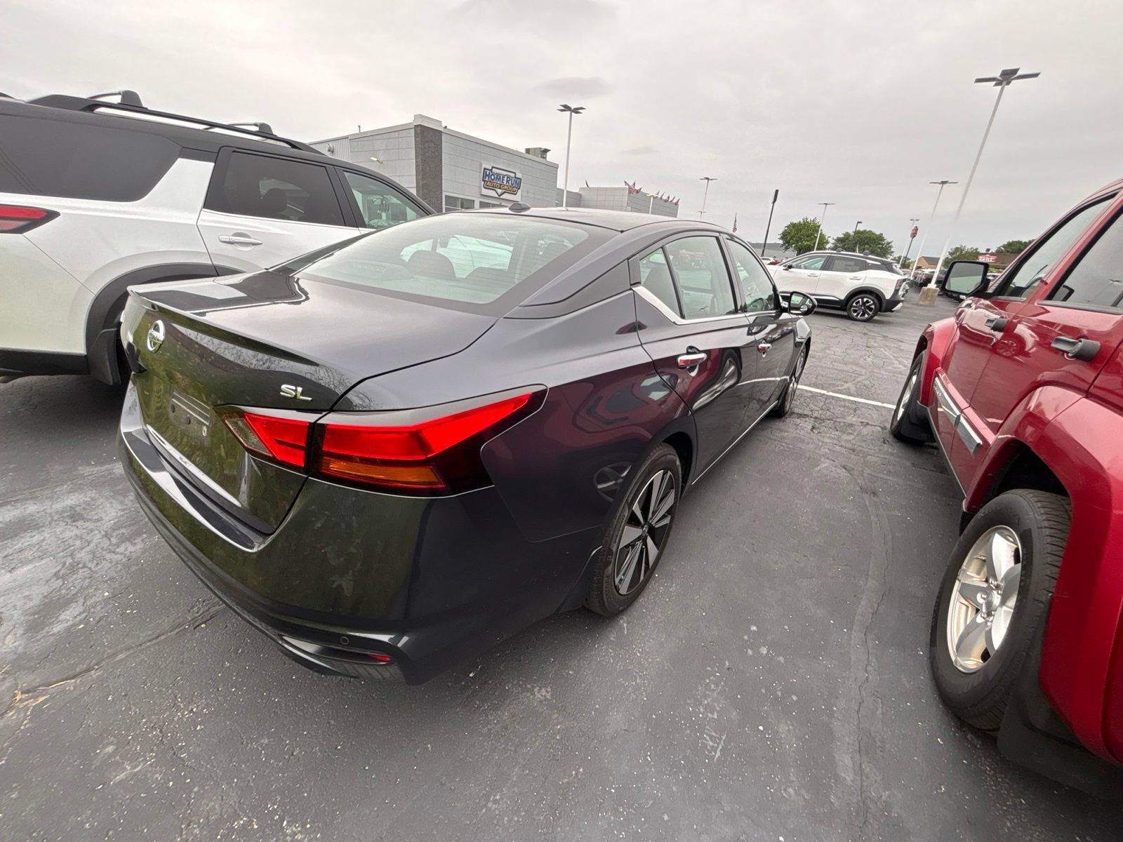 Used 2019 Nissan Altima 2.5 SL FWD image 6