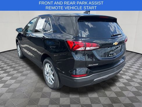 Used 2023 Chevrolet Equinox LT image 3