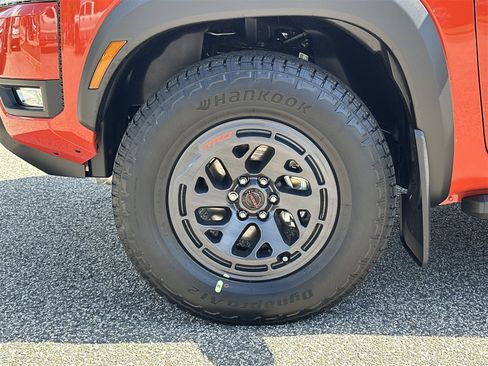 New 2025 Nissan Frontier PRO-4X w/ Pro Convenience Package image 31