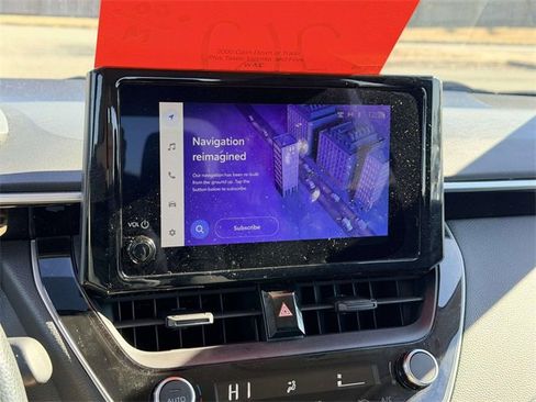 Used 2024 Toyota Corolla LE image 20